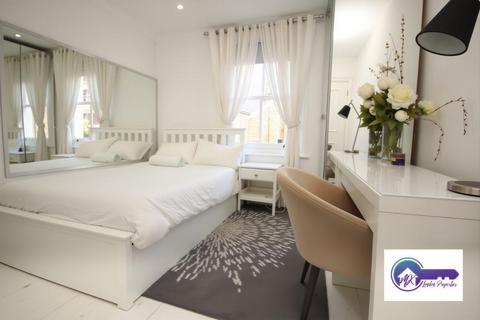 undefined, London W9
