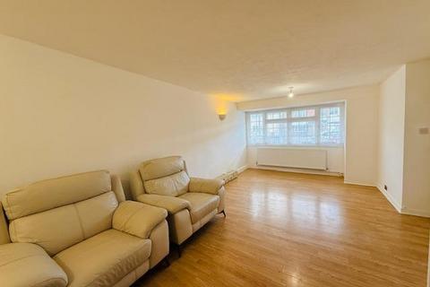 undefined, Tintern Close, Slough, SL1 2TB