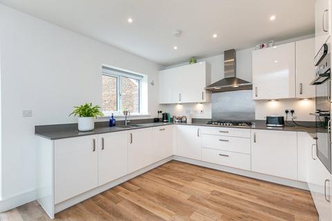3 bedroom detached house for sale, Dancy Road, Copthorne, Crawley, West Sussex, RH10
