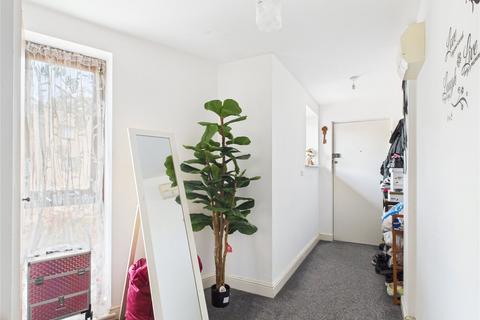 undefined, Commonwealth Drive, Crawley, West Sussex, RH10