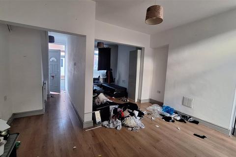 2 bedroom end of terrace house for sale, Naples Road, Wallasey, Wirral, CH44