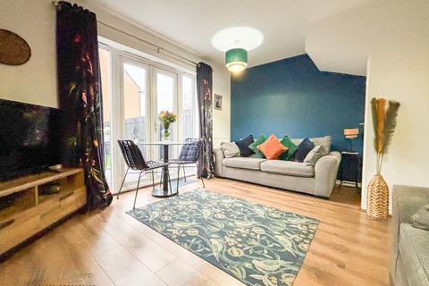 5 bedroom property for sale, Rushmore Grange, Washington NE38