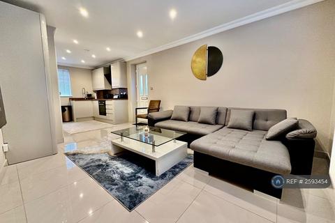undefined, Smiths Lane, Windsor, SL4