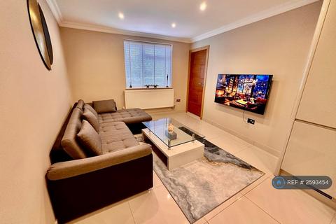 undefined, Smiths Lane, Windsor, SL4