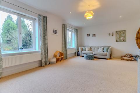 4 bedroom semi-detached house for sale, Desford Road, Kirby Muxloe, LE9
