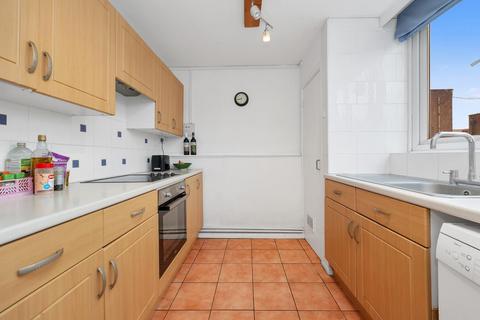 2 bedroom flat for sale, Bethnal Green Road, London, E2