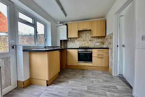 2 bedroom terraced house to rent, Folkestone CT20