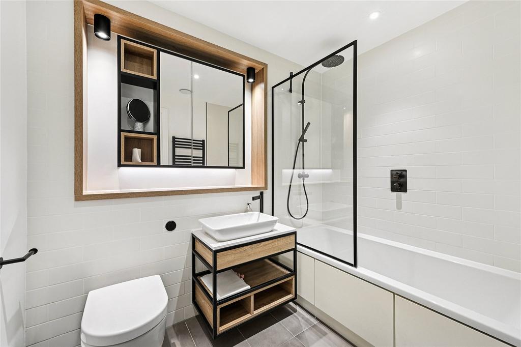 En Suite One
