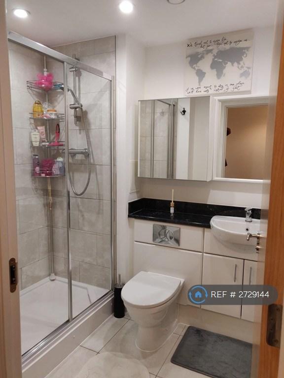 Ensuite With Master Bedroom