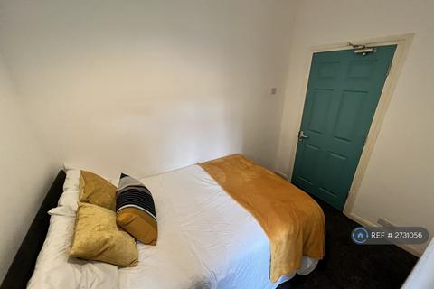 1 bedroom in a house share to rent, Nelgarde Road, Catford, SE6