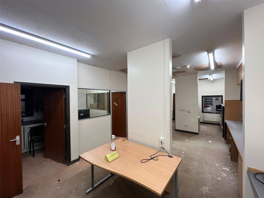 Room 8