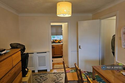 undefined, Mangles Road, Guildford, GU1