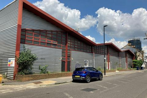 Warehouse to rent, Milkwood Rd London SE24 0JF