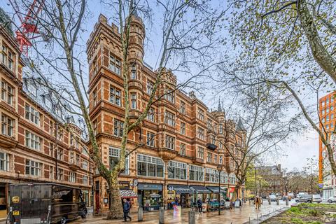 Office to rent - 210-226 Shaftesbury Ave London WC2H 8EB