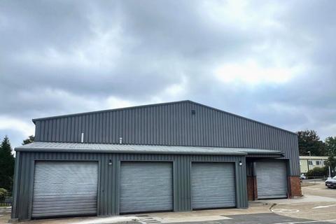 Industrial development to rent, B 232 Selsdon Rd South Croydon CR2 6PL
