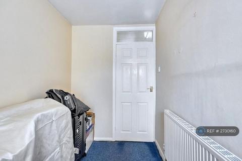 undefined, Wendling Gardens, Nottingham, NG5