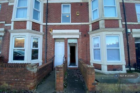 3 bedroom flat to rent, Doncaster Road, Newcastle Upon Tyne, NE2