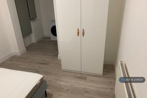 undefined, Goodmayes Lane, Ilford, IG3