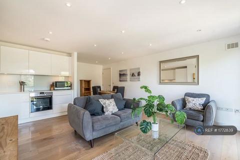 undefined, Kings Avenue, London, SW4