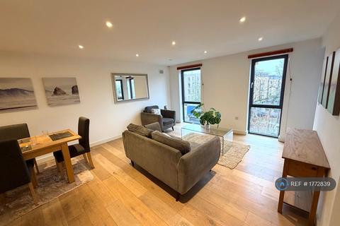 undefined, Kings Avenue, London, SW4