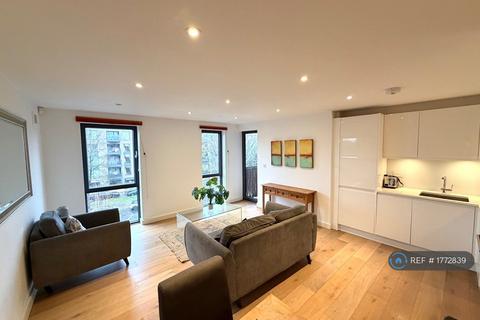 undefined, Kings Avenue, London, SW4
