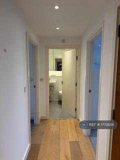 2 bedroom flat to rent, Kings Avenue, London, SW4
