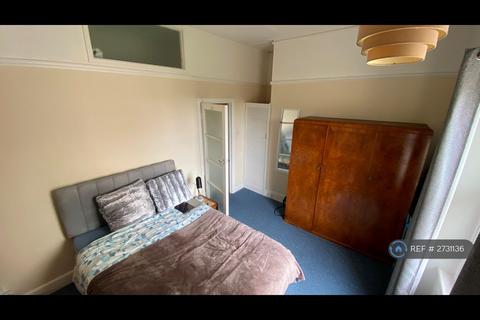 1 bedroom flat to rent, Toft Mansions, Bournemouth, BH1