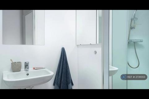 1 bedroom in a flat share to rent, Fulton Road, Wembley, HA9
