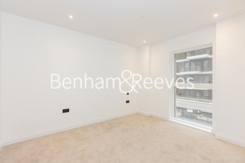 undefined, Watermeadow Lane, Chelsea Botanica SW6