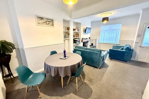 2 bedroom terraced house for sale, Marine Drive, Headland