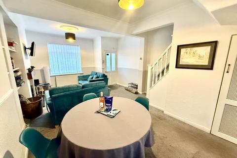2 bedroom terraced house for sale, Marine Drive, Headland