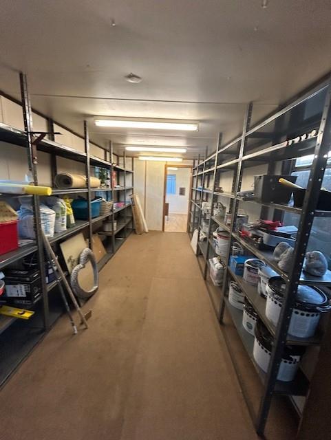 Outside building /Office/Workshop
