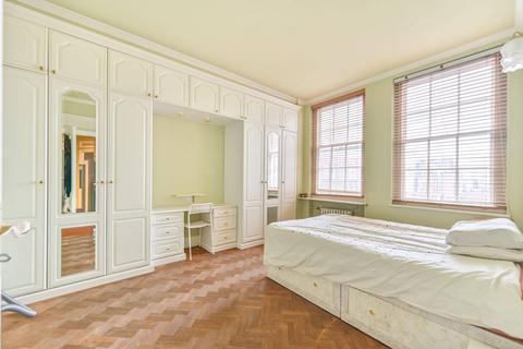 2 bedroom flat to rent, Queensway, Queensway, London, W2