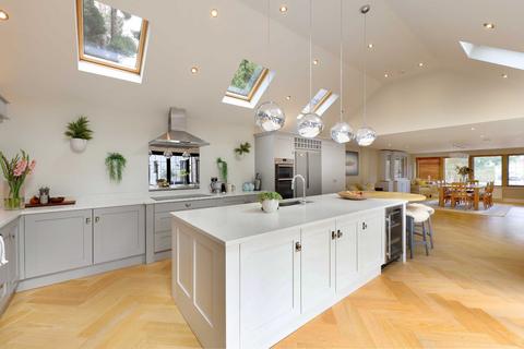 5 bedroom detached house for sale, Ledborough Wood, Beaconsfield, Buckinghamshire, HP9