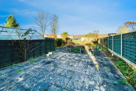 undefined, Tentercroft Avenue, Syston, LE7