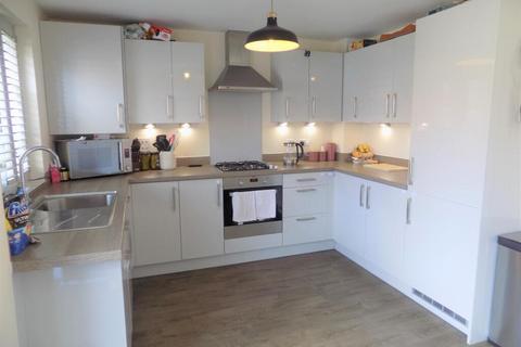 3 bedroom semi-detached house for sale, Squires Grove, Bingham, Nottingham