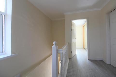 undefined, Bingley Road, Shipley, West Yorkshire, BD18