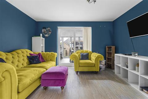 4 bedroom townhouse for sale, Ruffles Road, Haverhill CB9