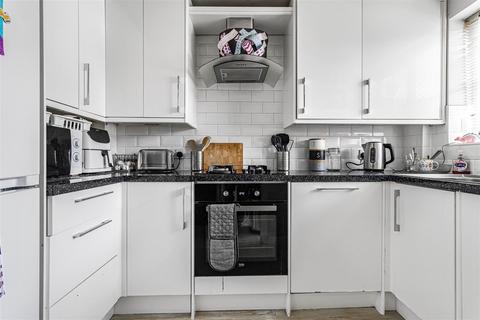 4 bedroom townhouse for sale, Ruffles Road, Haverhill CB9
