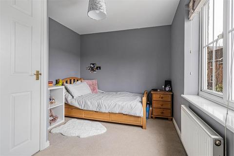 4 bedroom townhouse for sale, Ruffles Road, Haverhill CB9