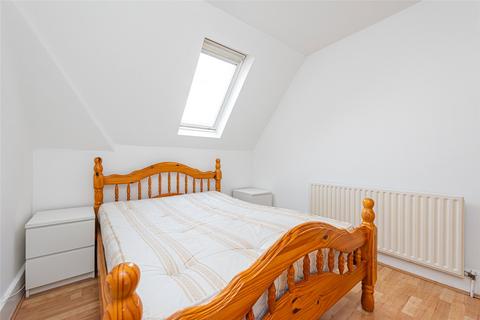 1 bedroom apartment to rent, Green Lanes, Palmers Green, London, N13