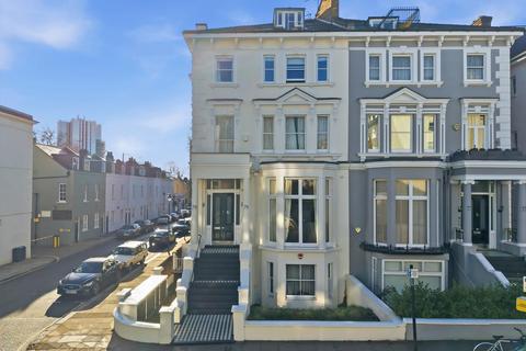 undefined, Belsize Park Gardens, London, NW3