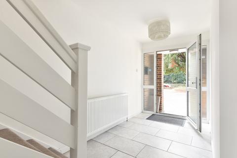 3 bedroom townhouse for sale, Yew Tree Court, Littlebourne