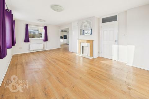 3 bedroom detached bungalow for sale, Elms Close, Earsham, Bungay