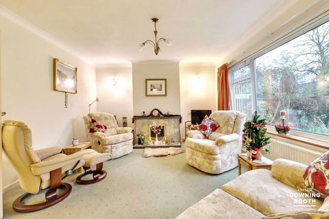 2 bedroom detached bungalow for sale, Brownsfield Road, Lichfield WS13