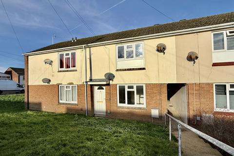 2 bedroom terraced house for sale, 143 Henson Park, Chard, Somerset TA20 1NL