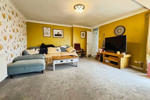 2 bedroom apartment for sale, Marine Parade East, Clacton-on-Sea, Essex