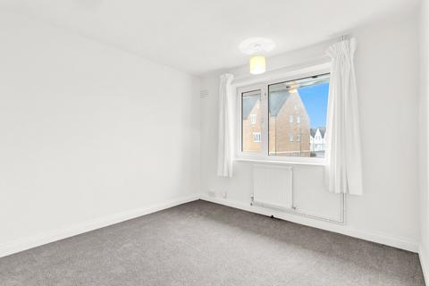 undefined, Melmore Gardens, Cirencester, Gloucestershire, GL7