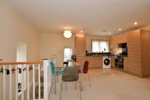 undefined, Wells Court, Northfleet, Gravesend, Kent