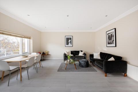 undefined, Belsize Square, Belsize Park, London, NW3
